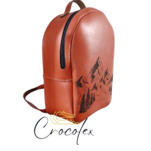 Rucsac din piele naturala lucrat manual